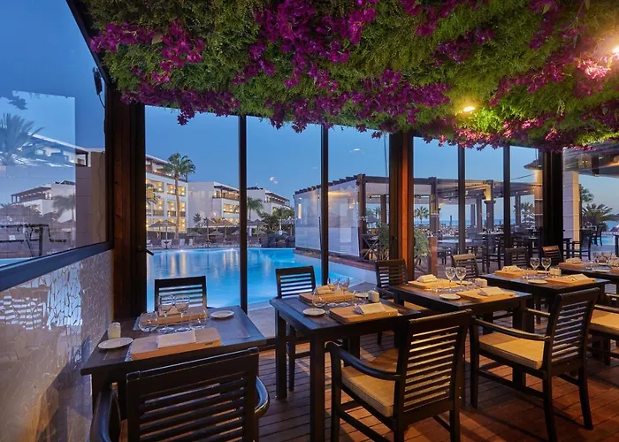 Отель Secrets Lanzarote & - Adults Only Пуэрто-Калеро